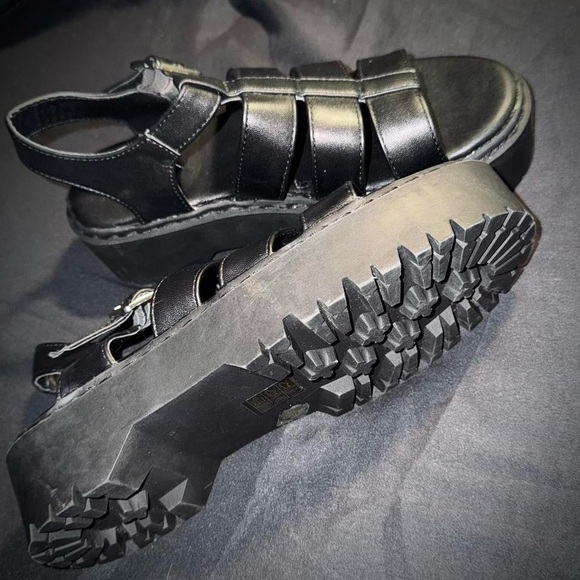 Chunky Platform Sandals NWOB - Picture 2 of 4